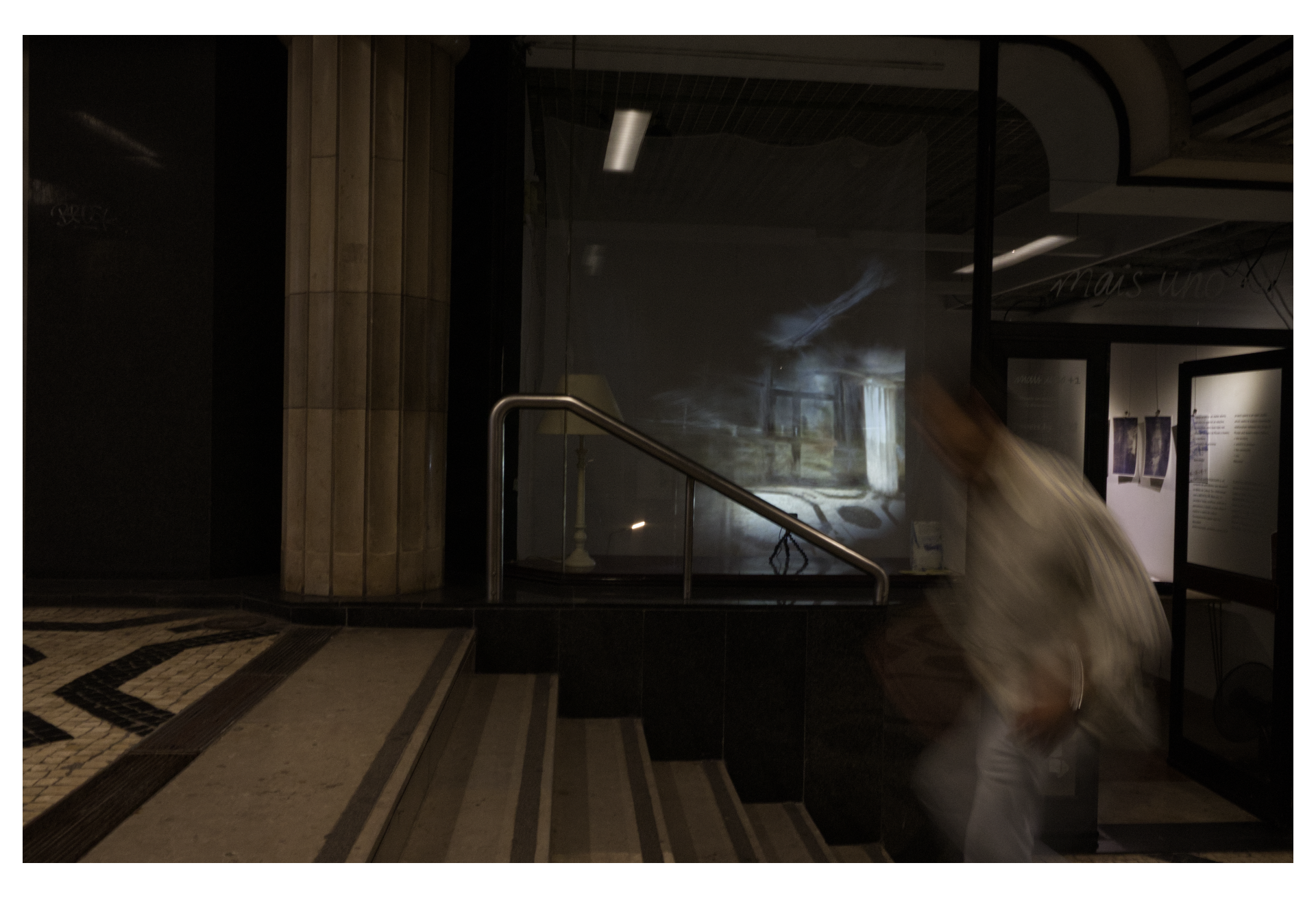 Hover image